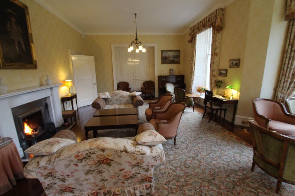 Glengarry Castle Hotel Инвъргари Екстериор снимка