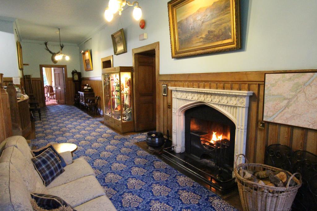 Glengarry Castle Hotel Инвъргари Екстериор снимка